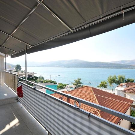Apartman Elena Трогир Екстериор снимка