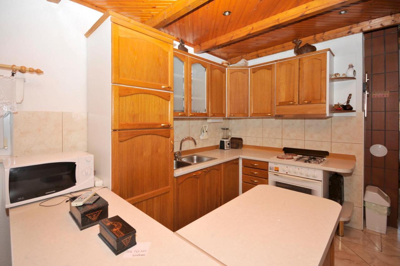 Apartman Elena Трогир Екстериор снимка